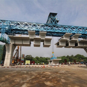 bridge girder erection machine