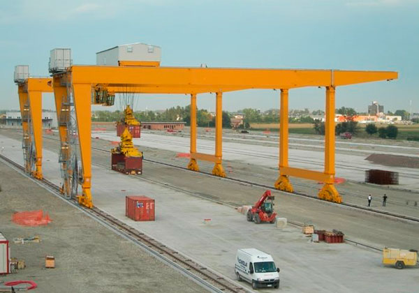 Container gantry crane
